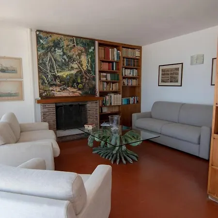 Le Grotte - Sul Mare San Giovanni (Isola d'Elba)